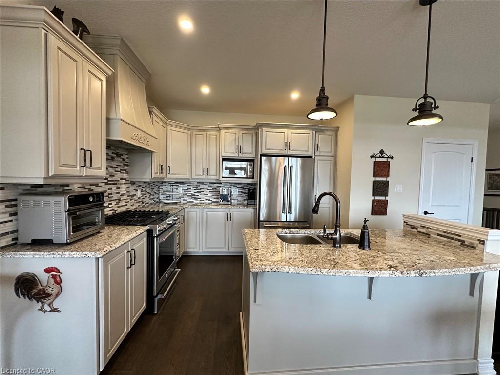 198 Schooner Drive, Port Dover, ON - Indoor Photo Showing Kitchen With Upgraded Kitchen