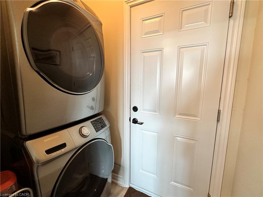 198 Schooner Drive, Port Dover, ON - Indoor Photo Showing Laundry Room