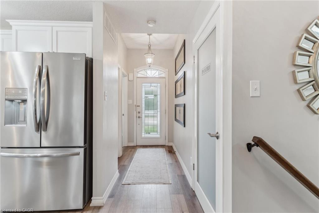 38 Stafford Street, Elora, ON - Indoor Photo Showing Other Room