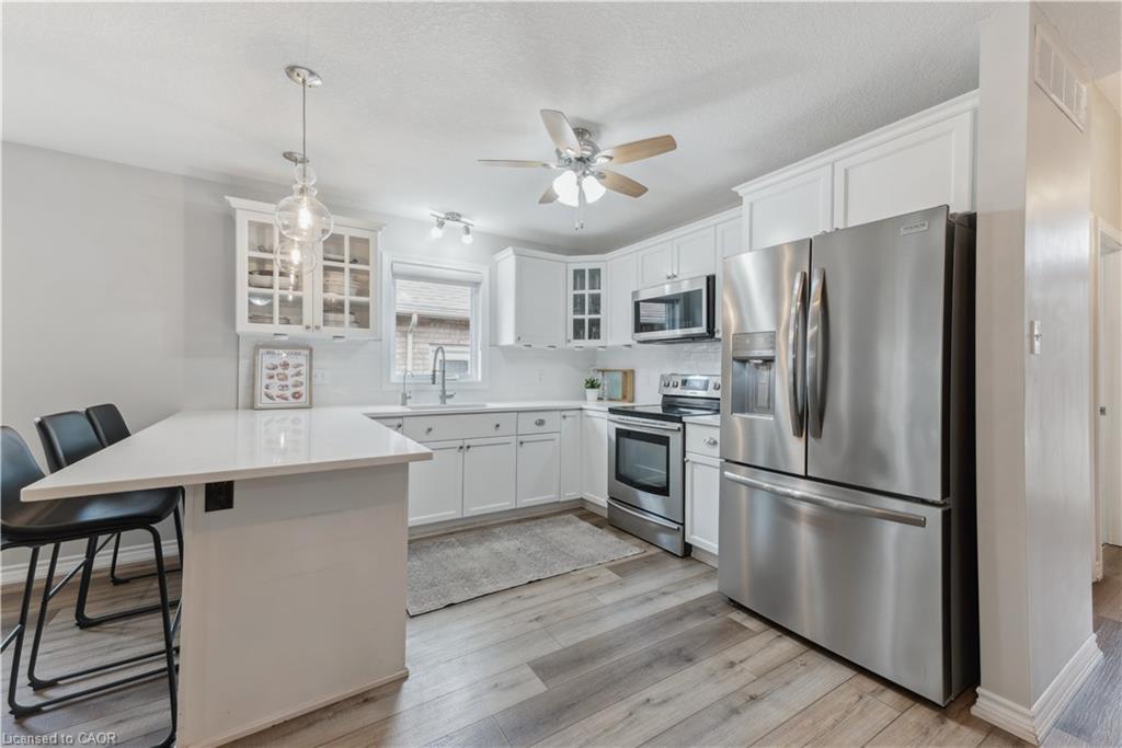 38 Stafford Street, Elora, ON - Indoor Photo Showing Kitchen