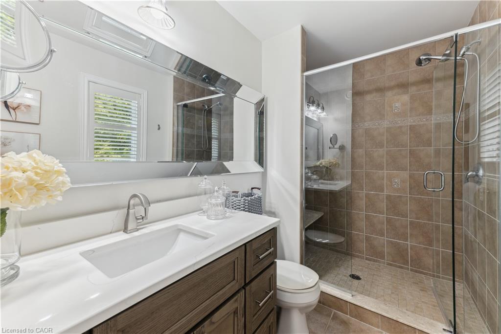 38 Stafford Street, Elora, ON - Indoor Photo Showing Bathroom