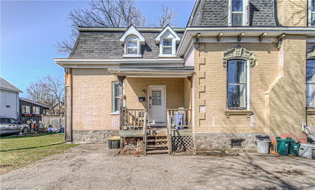 156 Grand Avenue S, Cambridge, ON