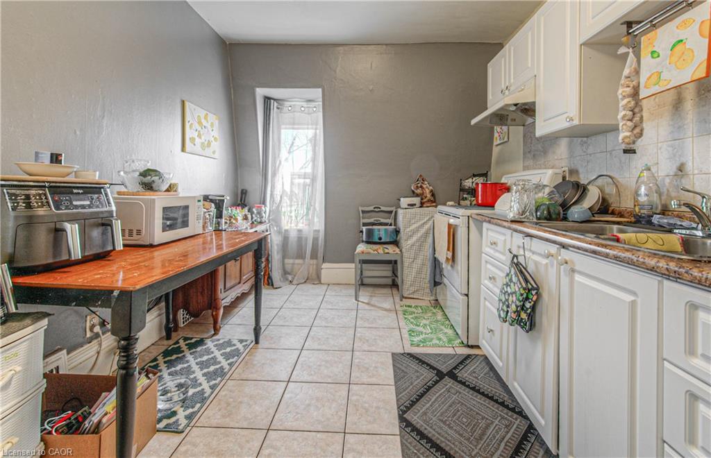 156 Grand Avenue S, Cambridge, ON