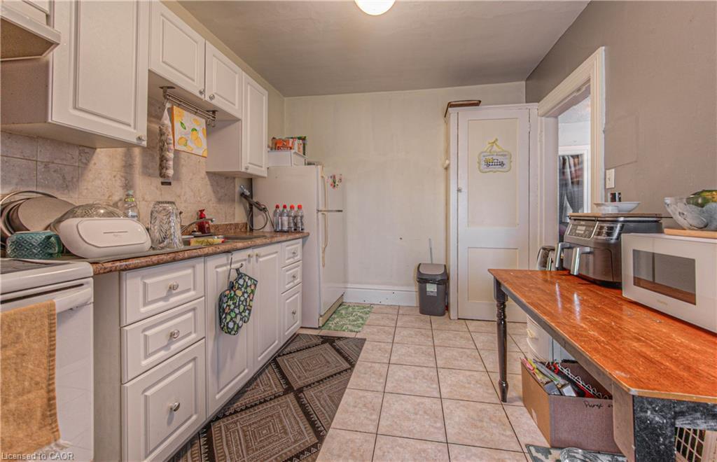 156 Grand Avenue S, Cambridge, ON