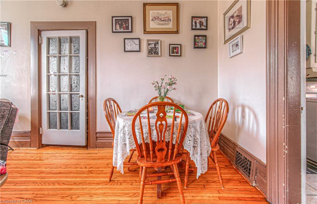 156 Grand Avenue S, Cambridge, ON