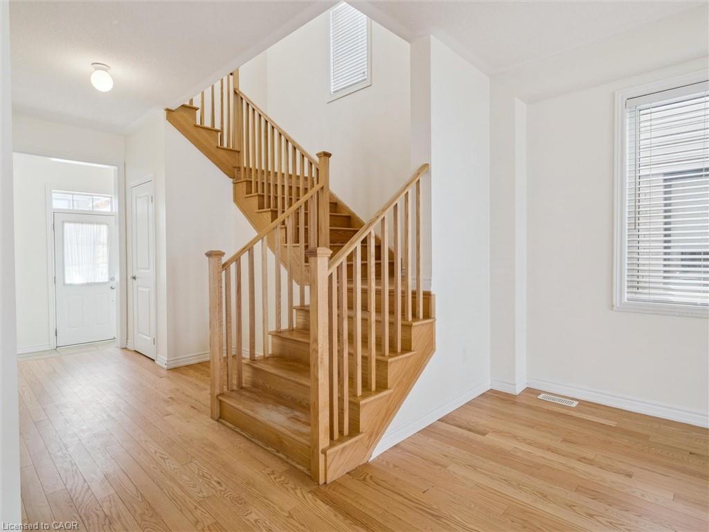 6 Bannister Road, Barrie, ON - Indoor Photo Showing Other Room