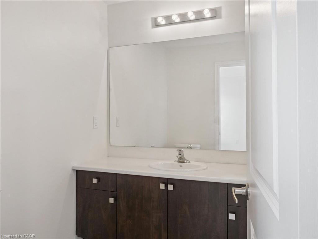 6 Bannister Road, Barrie, ON - Indoor Photo Showing Bathroom