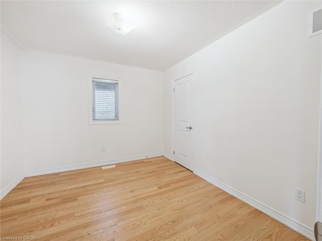 6 Bannister Road, Barrie, ON - Indoor Photo Showing Other Room