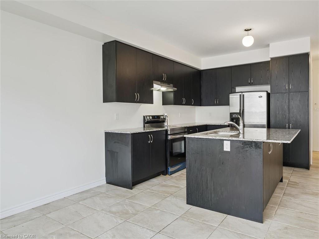 6 Bannister Road, Barrie, ON - Indoor Photo Showing Kitchen