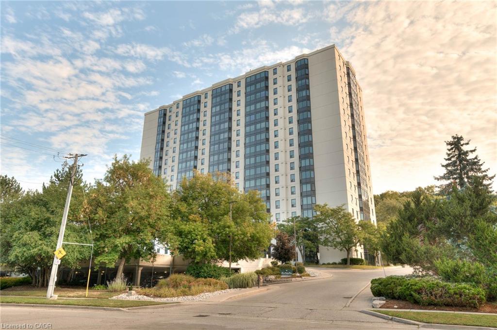 103-35 Green Valley Drive, Kitchener, ON - Outdoor With Facade