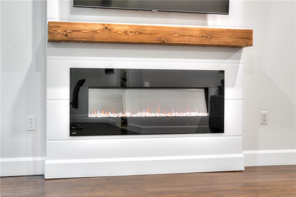 103-35 Green Valley Drive, Kitchener, ON - Indoor