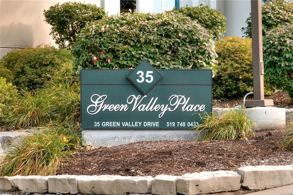 103-35 Green Valley Drive, Kitchener, ON - Outdoor