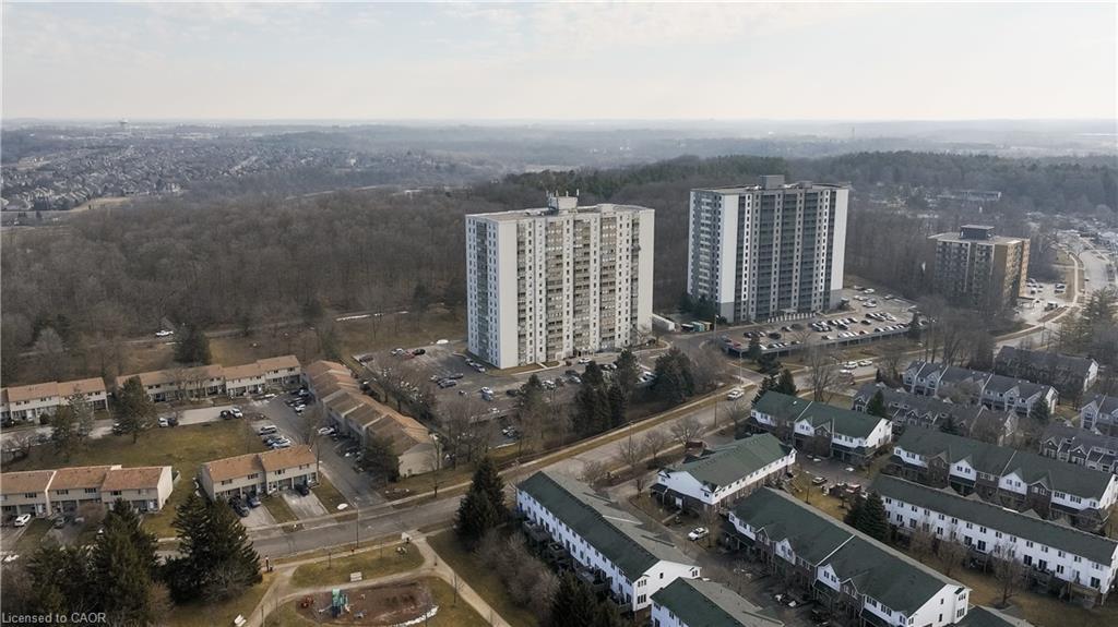 103-35 Green Valley Drive, Kitchener, ON - Outdoor With View