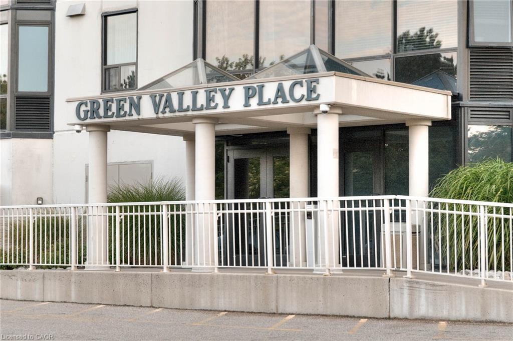 103-35 Green Valley Drive, Kitchener, ON -