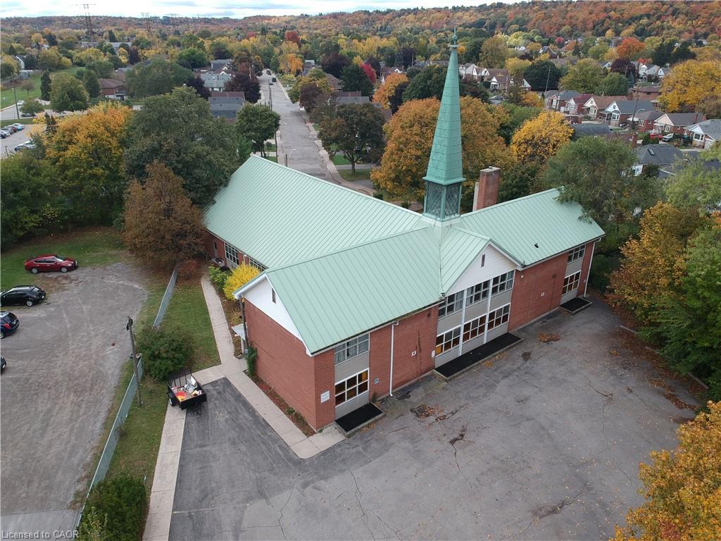 1974 King Street E, Hamilton, ON