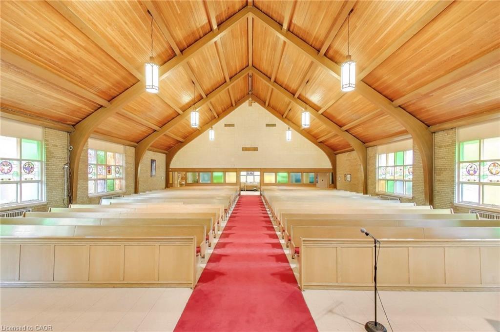 1974 King Street E, Hamilton, ON