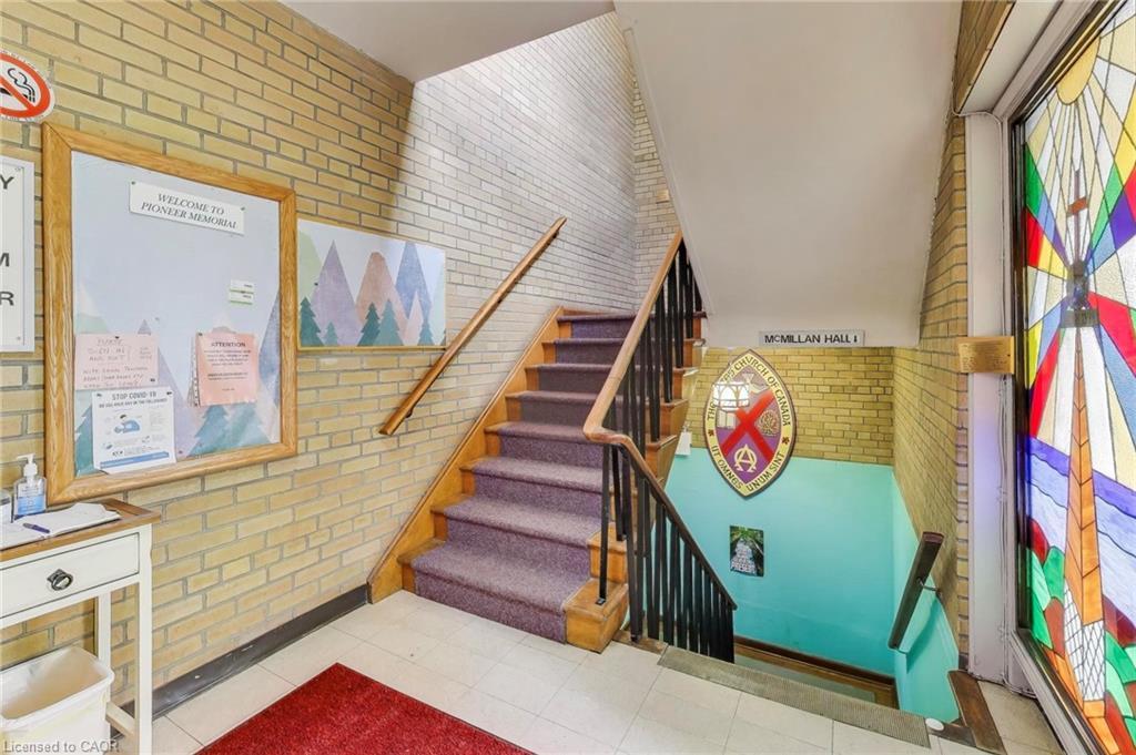 1974 King Street E, Hamilton, ON