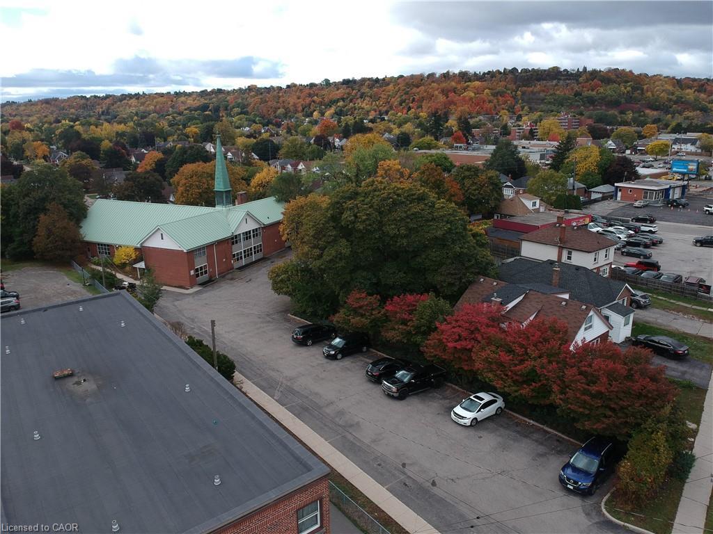 1974 King Street E, Hamilton, ON