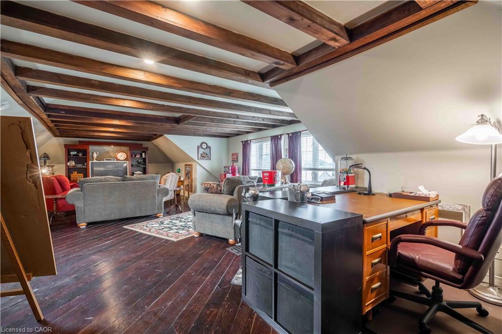 99 Argyle Street N, Caledonia, ON - Indoor Photo Showing Other Room