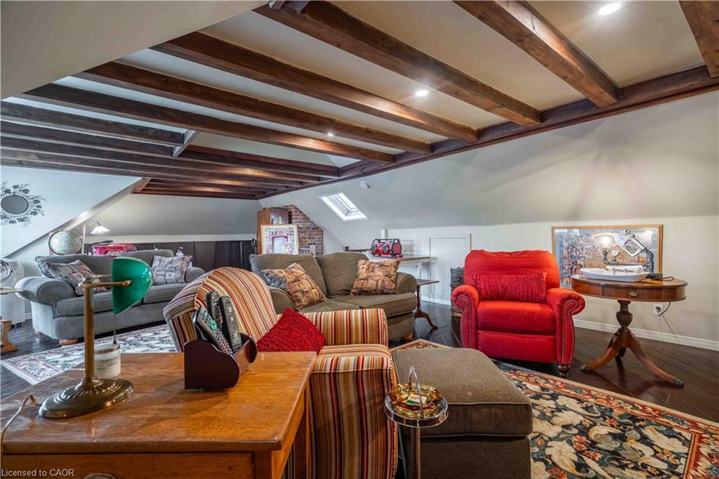 99 Argyle Street N, Caledonia, ON - Indoor