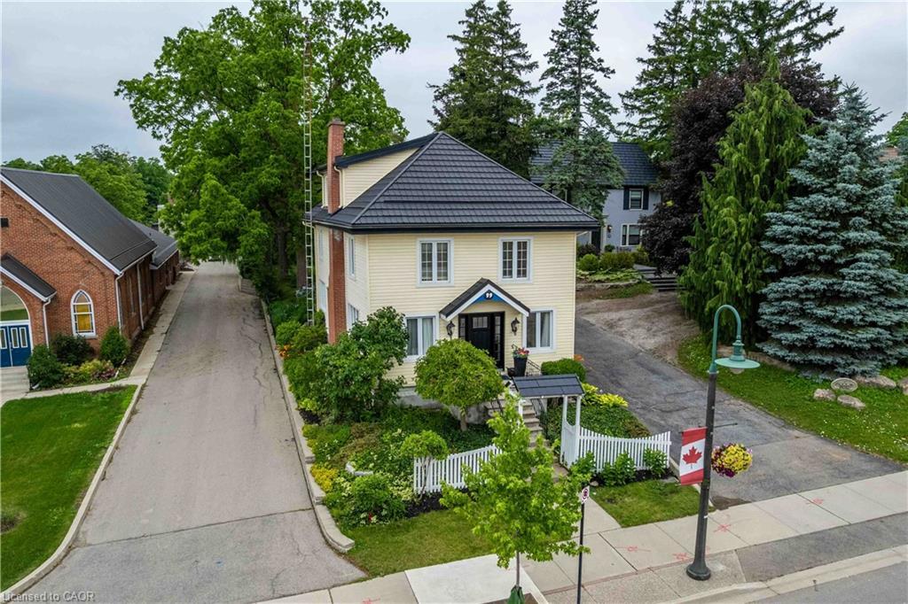 99 Argyle Street N, Caledonia, ON - Outdoor