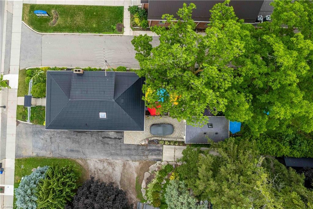 99 Argyle Street N, Caledonia, ON - Outdoor