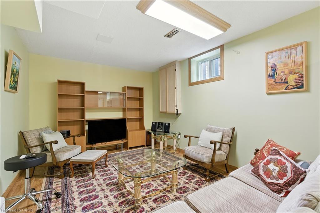 226 Carson Drive, Hamilton, ON - Indoor