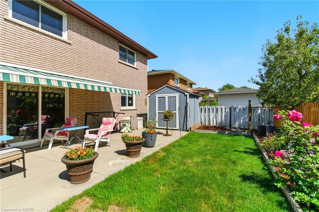 226 Carson Drive, Hamilton, ON - Outdoor With Deck Patio Veranda