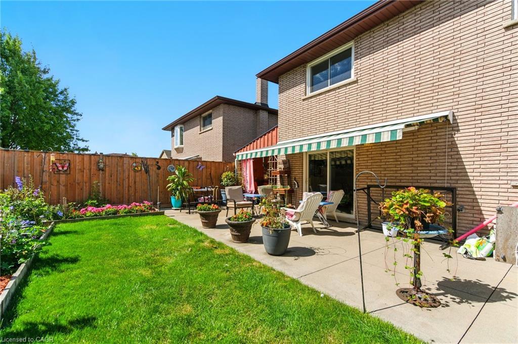 226 Carson Drive, Hamilton, ON - Outdoor With Deck Patio Veranda
