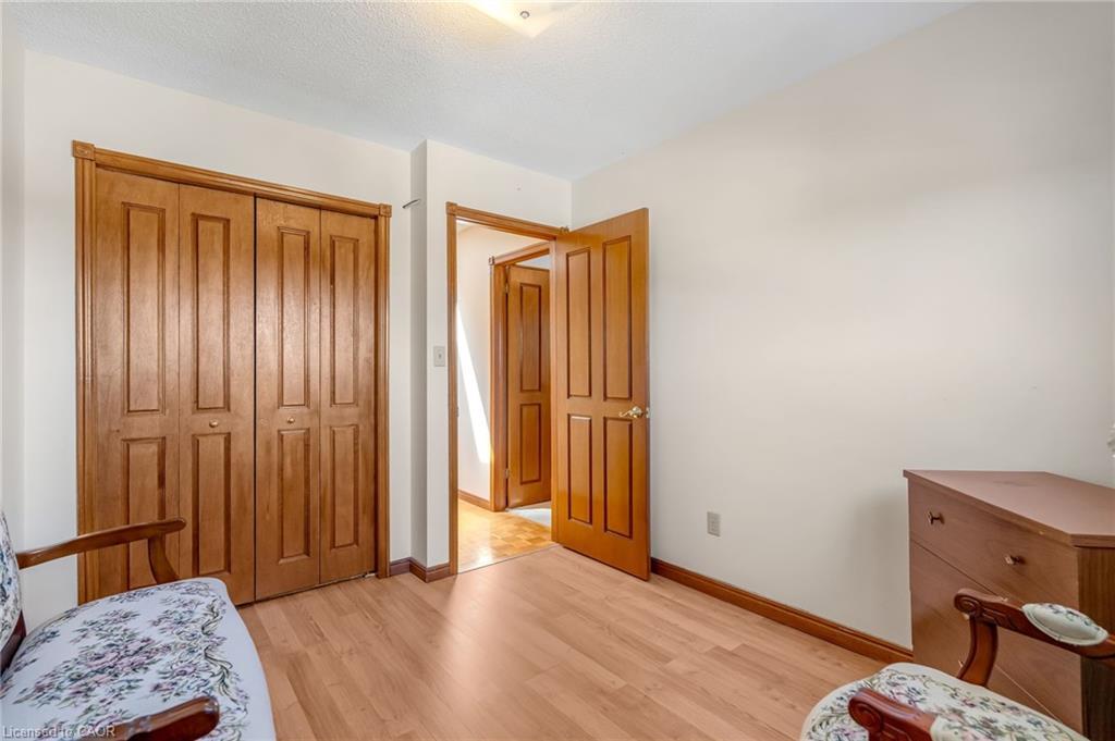203 Margaret Avenue, Hamilton, ON - Indoor Photo Showing Bedroom