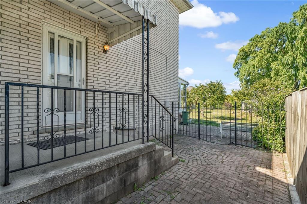 203 Margaret Avenue, Hamilton, ON - Outdoor