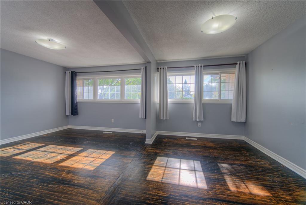 46 Guerin Avenue, Kitchener, ON - Indoor Photo Showing Other Room