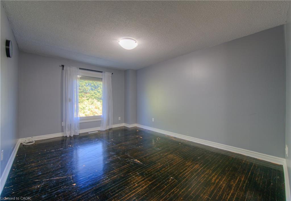46 Guerin Avenue, Kitchener, ON - Indoor Photo Showing Other Room