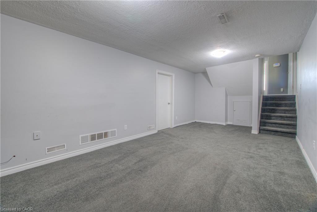 46 Guerin Avenue, Kitchener, ON - Indoor Photo Showing Other Room