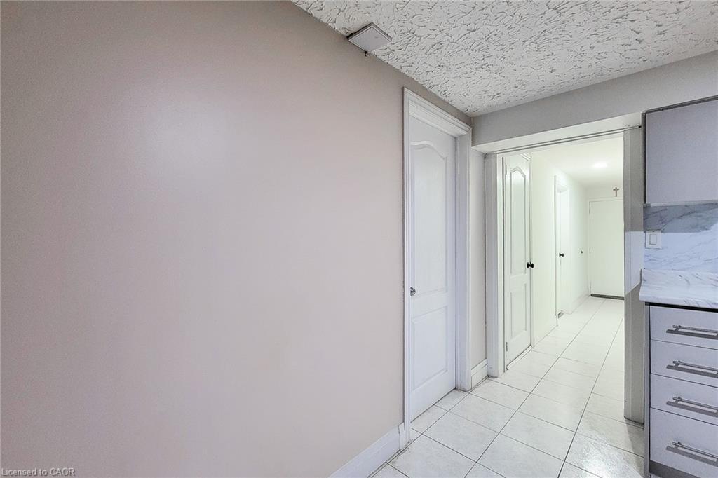 Basement-12 Maitland Avenue, Hamilton, ON - Indoor