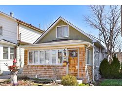 39 Twenty Fourth Street Etobicoke, ON M8V 3N3