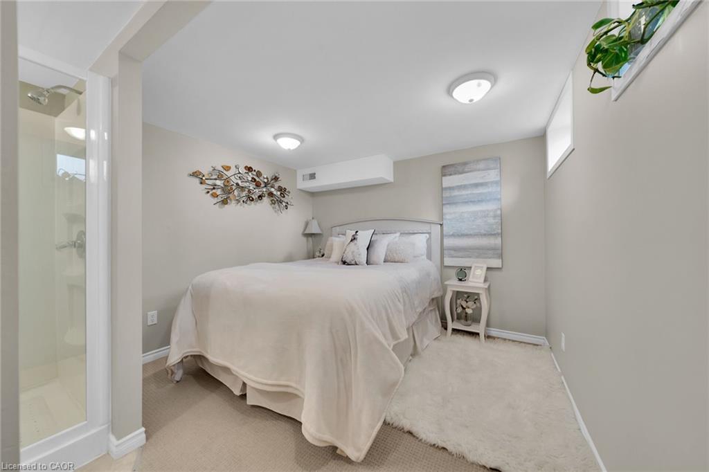 4165 William Street, Beamsville, ON - Indoor Photo Showing Bedroom