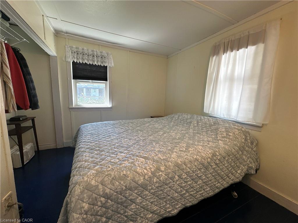 88 Erie Boulevard, Long Point, ON - Indoor Photo Showing Bedroom