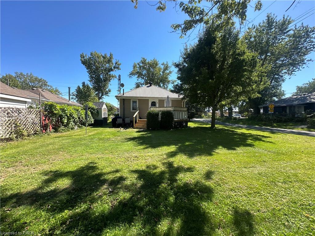 88 Erie Boulevard, Long Point, ON - Outdoor