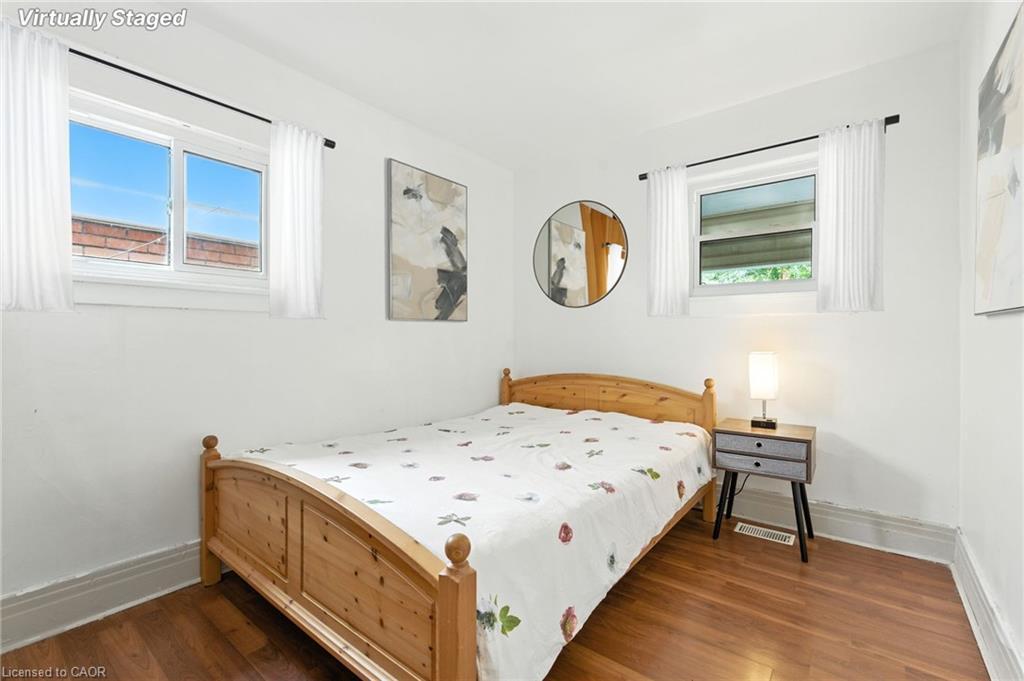1 Berryman Avenue, St. Catharines, ON - Indoor Photo Showing Bedroom