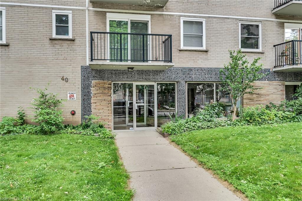 208-40 Robinson Street, Hamilton, ON - Outdoor With Balcony