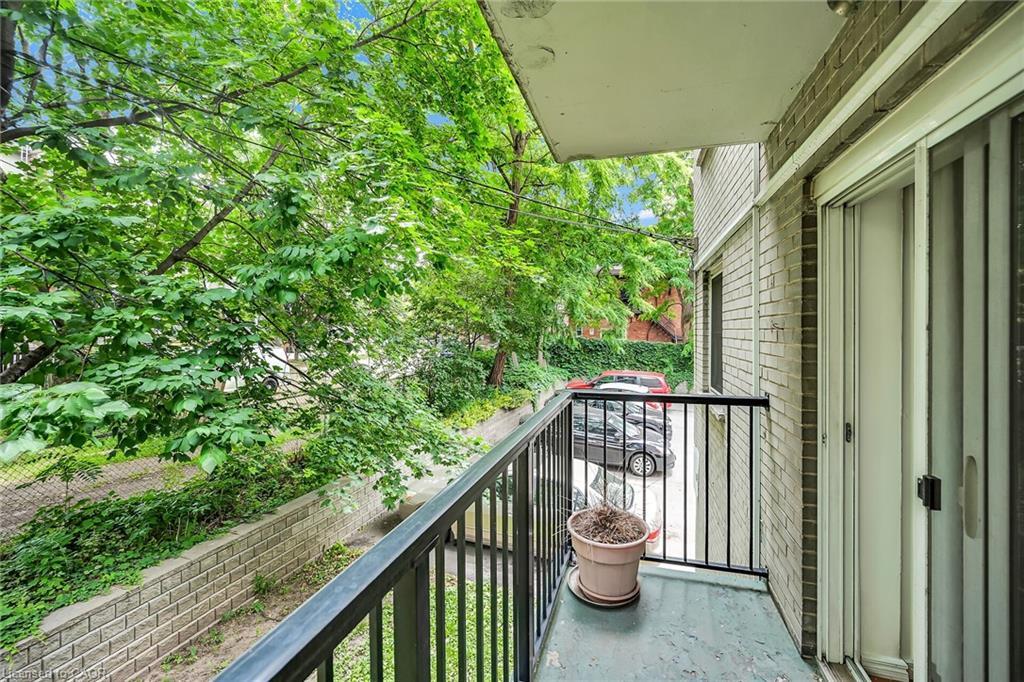 208-40 Robinson Street, Hamilton, ON - Outdoor With Balcony With Exterior
