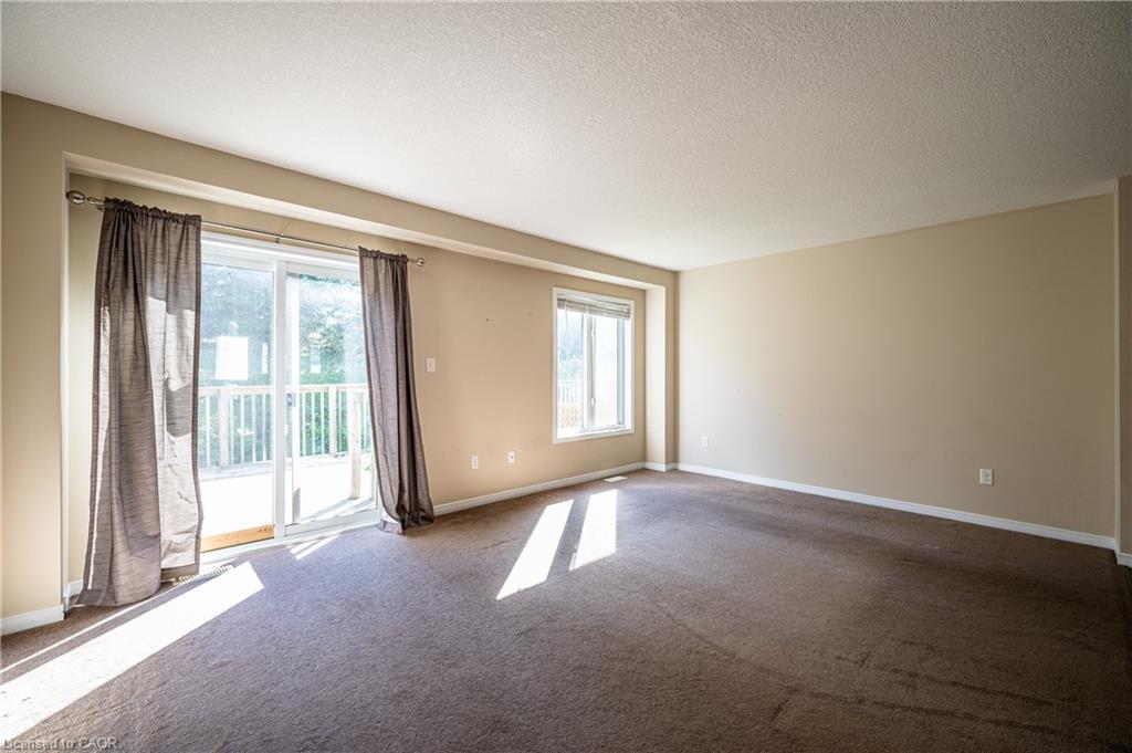 202 Maitland Street, Kitchener, ON - Indoor Photo Showing Other Room
