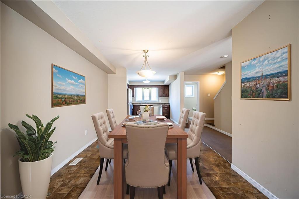 202 Maitland Street, Kitchener, ON - Indoor Photo Showing Dining Room