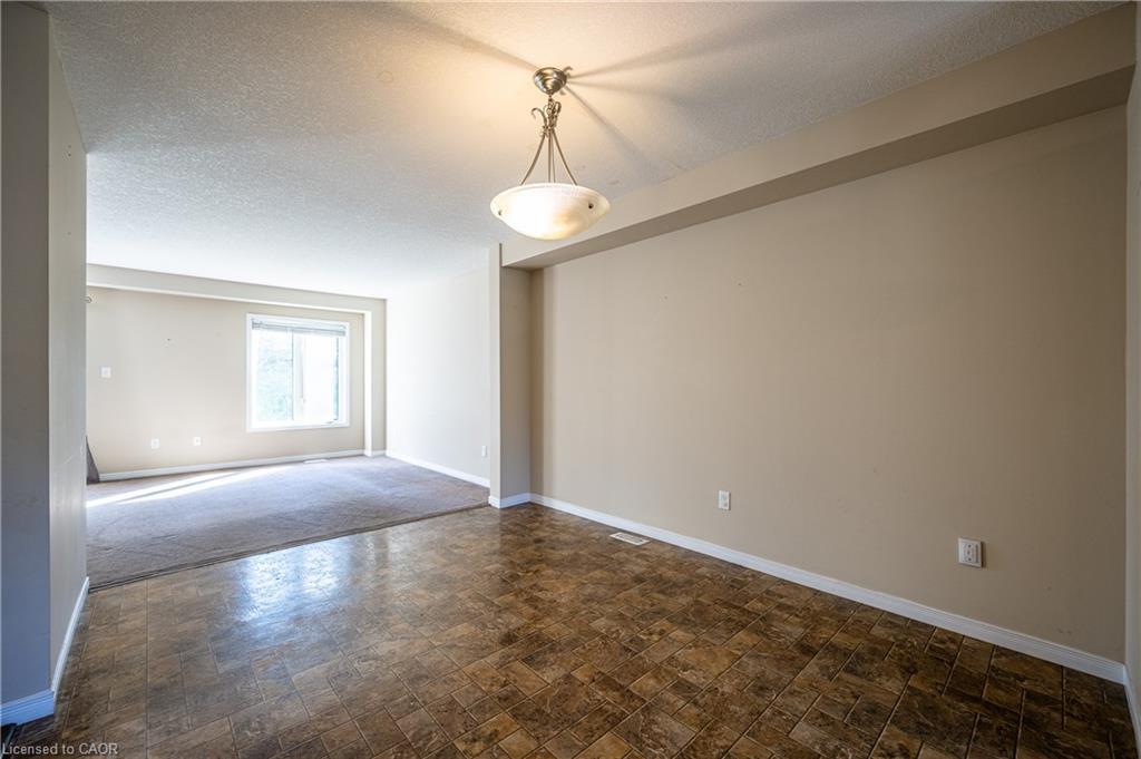 202 Maitland Street, Kitchener, ON - Indoor Photo Showing Other Room