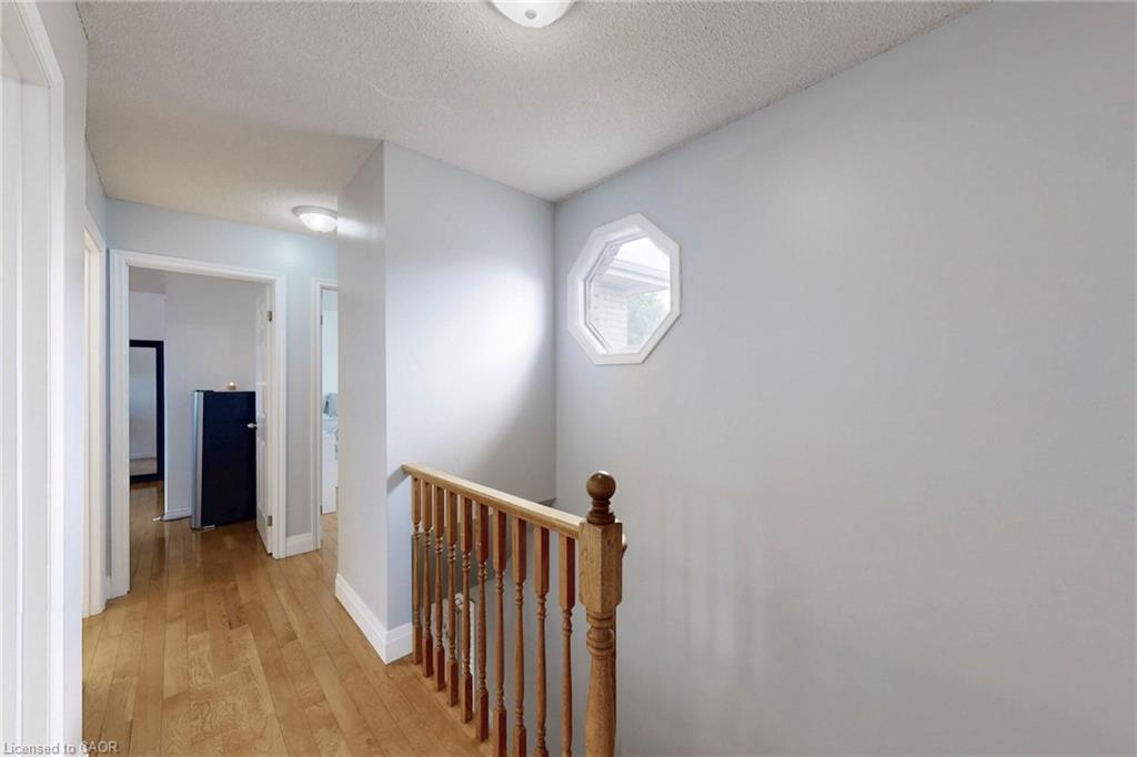 18 Millpond Place, Hamilton, ON - Indoor Photo Showing Other Room