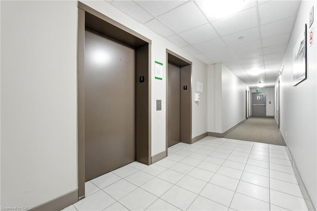 201-149 Main Street W, Hamilton, ON - Indoor Photo Showing Other Room