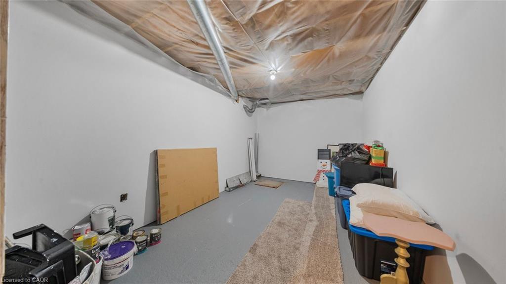 45 Willow Drive, Delhi, ON - Indoor