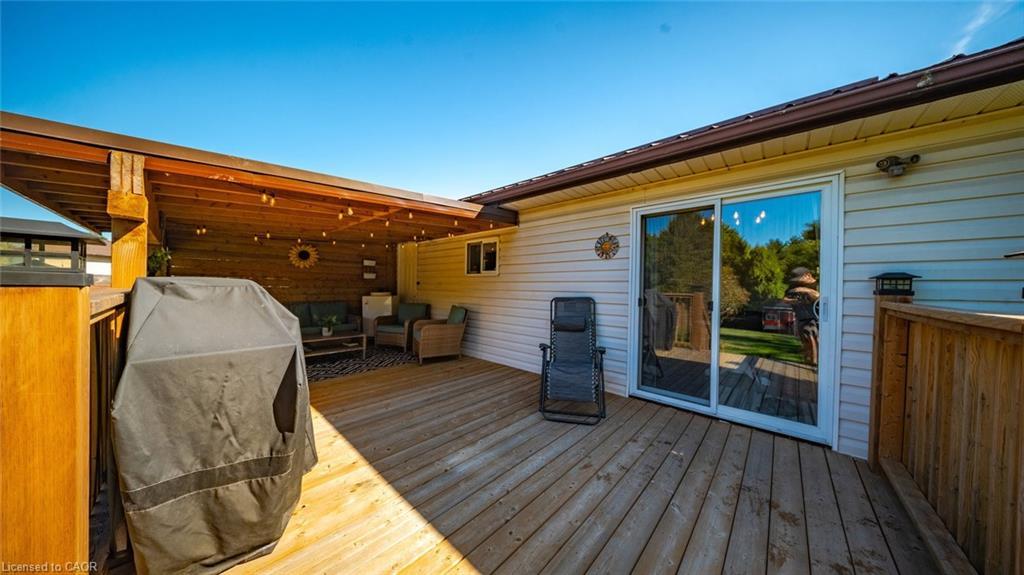 45 Willow Drive, Delhi, ON - Outdoor With Deck Patio Veranda With Exterior