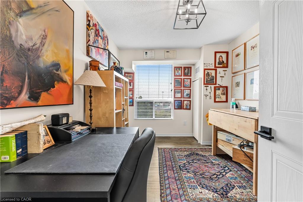 707-81 Scott Street, St. Catharines, ON - Indoor